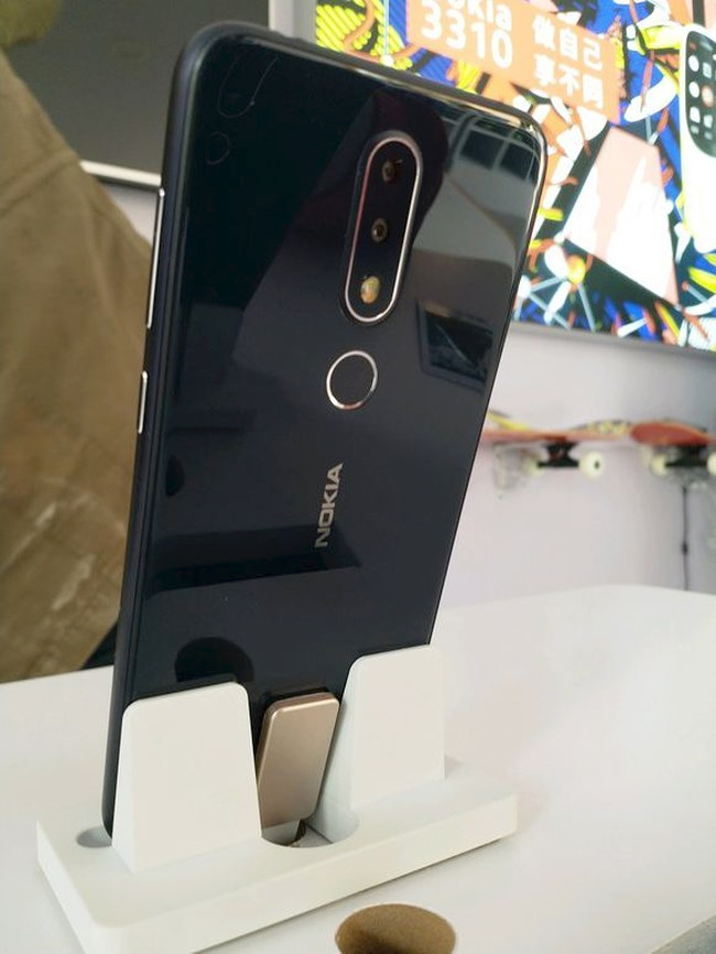 Nokia X6